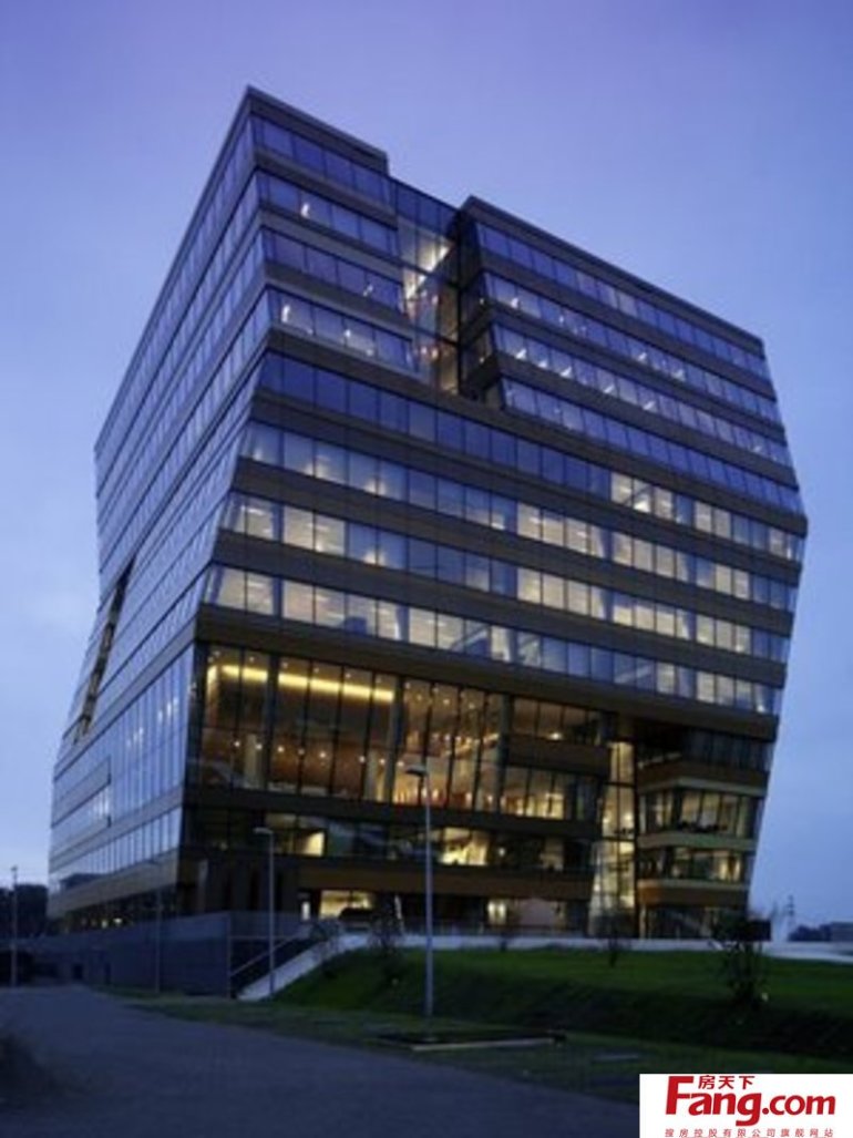 現(xiàn)代主義建筑風格-搜房網裝修效果圖